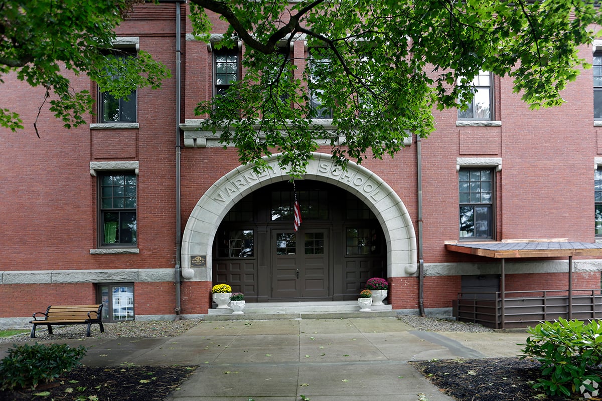 Gallery Varney School